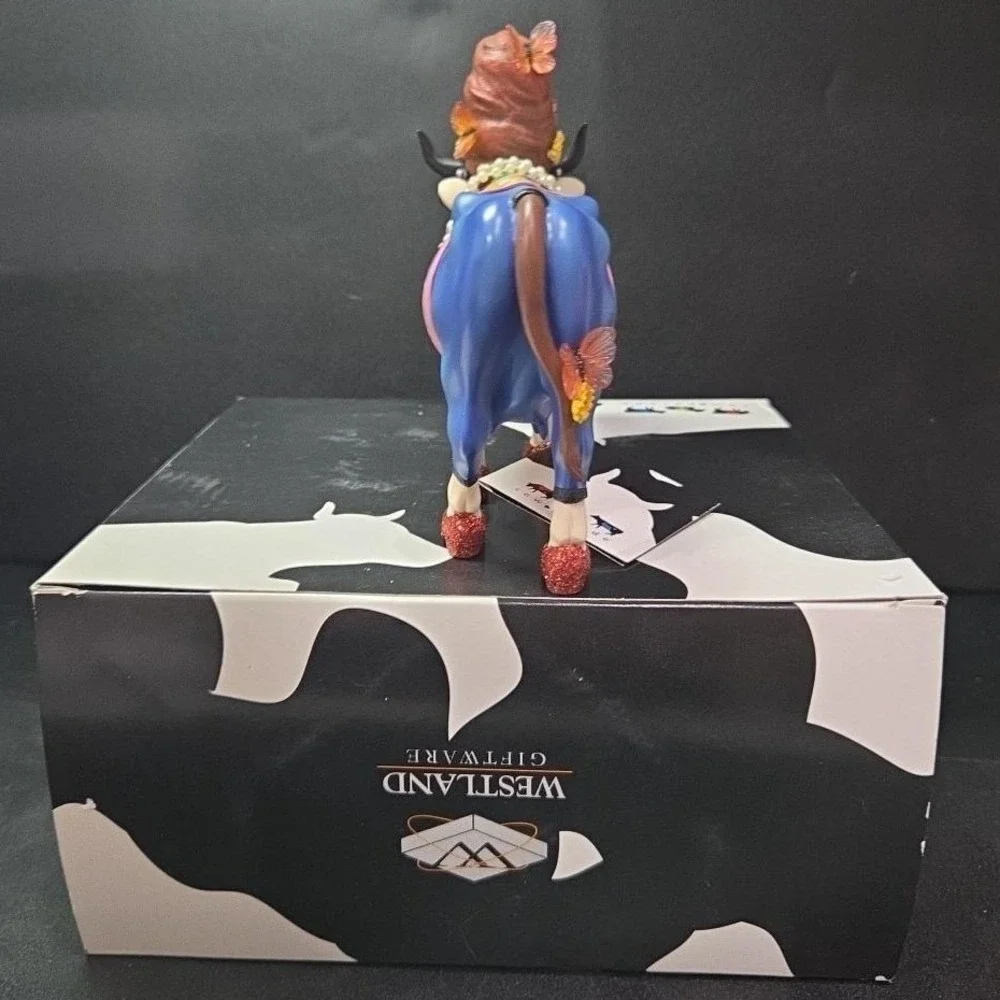 Cow Parade Beehive Bovine Figurine, Westland Giftware, #9142, Box/Tag